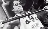 arnold-chest.gif